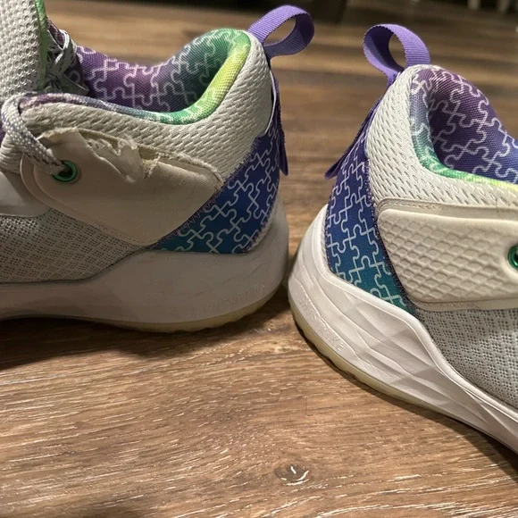 D.O.N. Issue #3 GCA 'Autism Speaks adidas men’s basketball sneaker - Picture 6 of 6